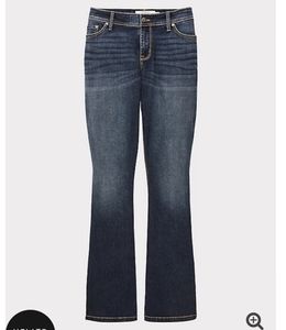 TORRID- SHORT inseam- LUXE SLIM BOOT JEAN